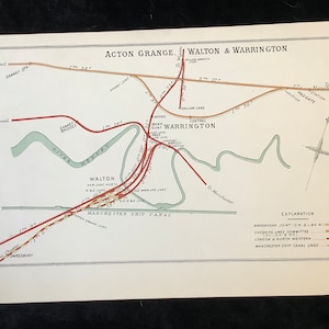 Może przedstawiać: Antyczna mapa obszarów Acton Grange, Walton i Warrington w Anglii. Mapa przedstawia linie kolejowe i Kanał Manchester. Mapa jest oznaczona odległościami w milach. Mapa pochodzi z 1931 roku.
