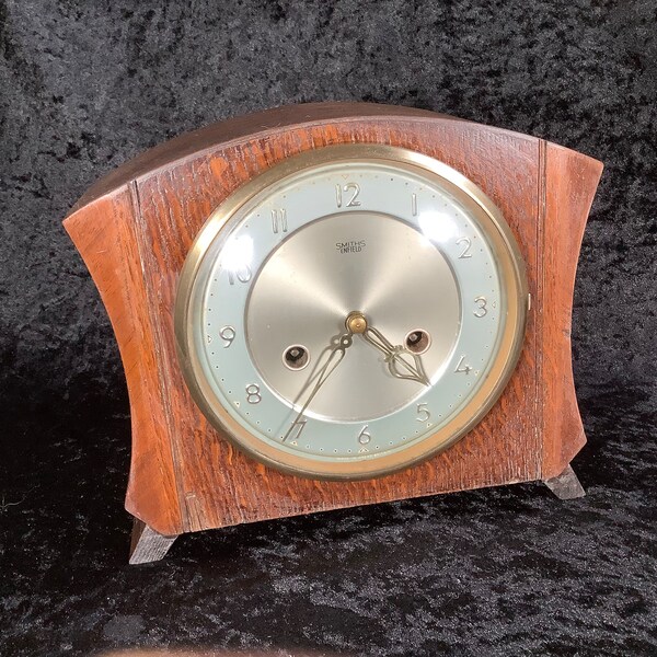 Vintage Wind up Mantel Clock Etsy UK