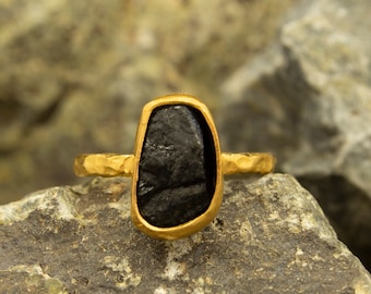 Natural Raw Tourmaline Stone Ring Handcrafted Hammered 24K Gold Plated 925 Sterling Silver Stackable Rough Gemstone Ring by Pellada