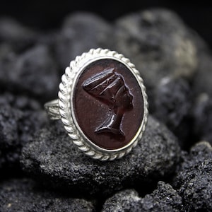 Queen Nefertiti Intaglio Glass Ring | 925 Sterling Silver | Egyptian Intaglio Carved Silver Ring | Intaglio Glass Carved Ring by Pellada