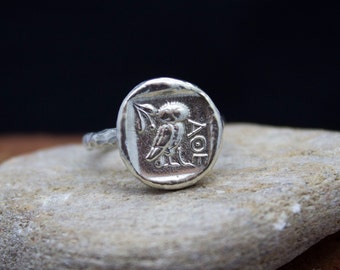 Athena Owl Coin Ring | 24K Gold Plated 925 Sterling Silver | Greek Owl Signet Ring | Roman Art Hammered Jewelry | Dainty Gift  by Pellada