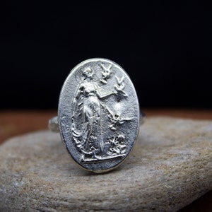 Ancient Roman Art Venus Signet Ring | Greek Art Ring | 925 Sterling Silver Ring | Aphrodite  Goddess Ring | Dainty Jewelry Gift by Pellada