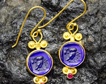 Pendientes de cristal con búho grabado / Oro de 24 quilates sobre plata de ley 925 / Pendientes de la antigua Atenea griega / Pendientes de diosa mitológica de Pellada
