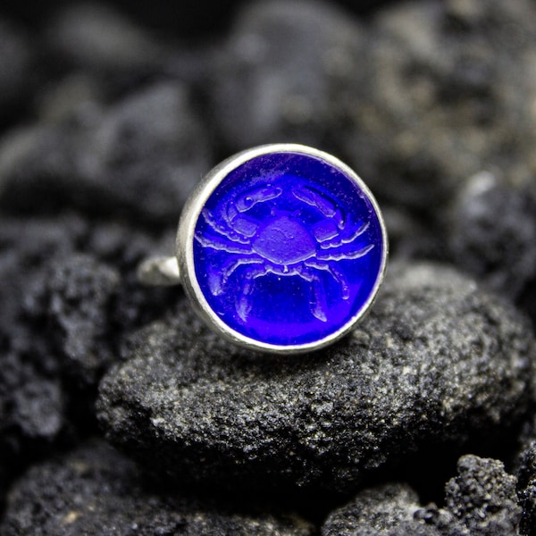 Cancer Intaglio Blue Glass Ring | 925 Sterling Silver | Ancient Greek Crab Carving Ring | Zodiac Carved Intaglio Hammered Ring by Pellada