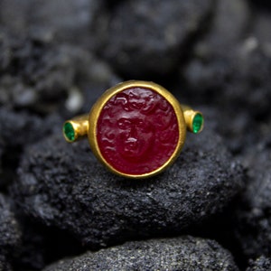 Intaglio Glass Greek Medusa Gold Ring | 925 Sterling Silver | Ancient Roman Intaglio Hammered Ring | Intaglio Carving Glass Ring by Pellada