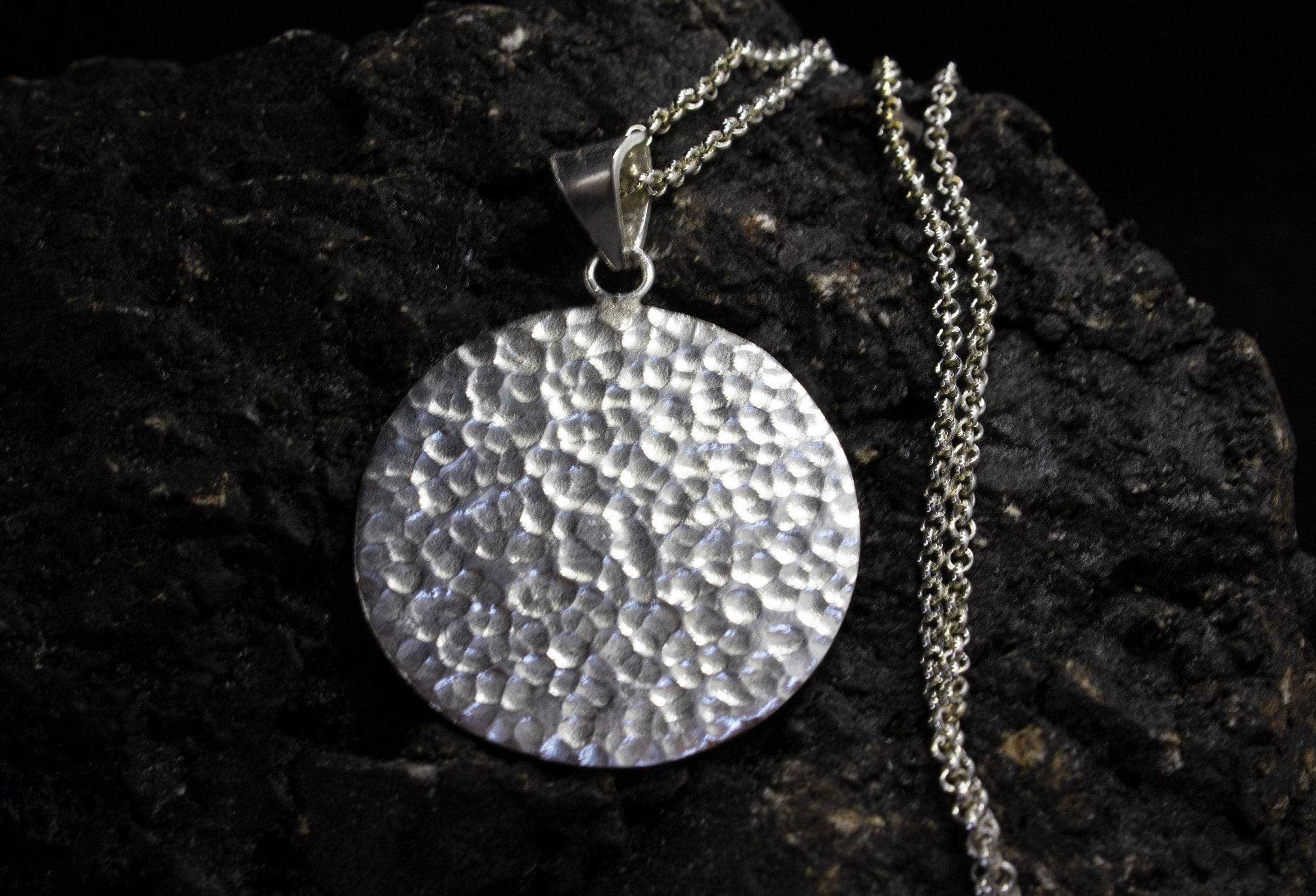 Silver Hammered Disc Necklace | 925 Sterling Silver | Medallion
