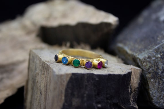 Chakra Ring Rainbow Ring Multicolore Cubic Zirconia Ring 925 Sterling Silver 24K Gold Plated Handcrafted Hammered Band Ring By Pellada Etsy France