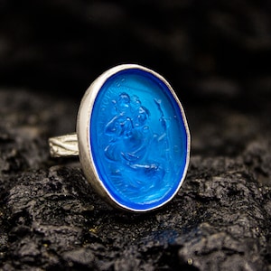 Bague taille-douce bleue Saint-Christophe | Argent sterling 925 | Bague religieuse en verre taille-douce | Bijoux chrétiens Saint-Christophe de Pellada