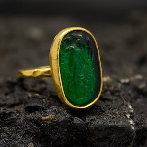 Greek Aphrodite Intaglio Glass Ring | 925 Sterling Silver | Ancient Signet Aphrodite / Venus Ring | Intaglio Venetian Glass Ring by Pellada