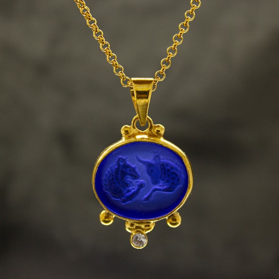 Lydia necklace deals