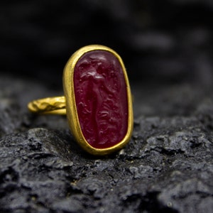 Greek Aphrodite Intaglio Red Glass Ring | 925 Sterling Silver | Ancient Signet Aphrodite / Venus Ring | Venetian Glass Ring by Pellada