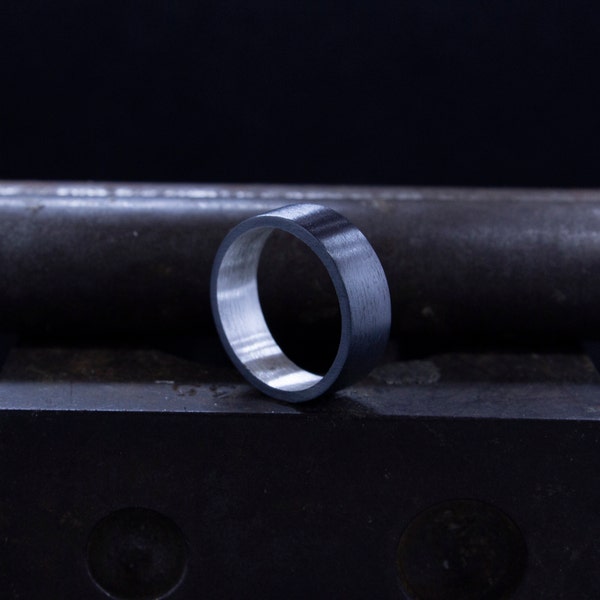 Anillo de Bodas 6 mm Negro Oxidado Plata de Ley 925 Acabado Satinado Alianza de Bodas Unisex Mate Grabado Gratis por Pellada