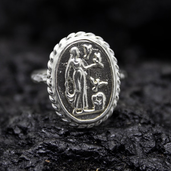 Ancient Greek Aphrodite Signed Coin Ring | 24K Gold Plated 925 Sterling Silver | Hammered Mythology  Venus Jewelry | Vintage Gift by Pellada