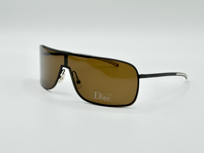 2000s Dior men's shield sunglasses brown with polarized lens 0038s image 1