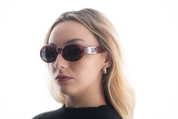 FENDI oval vintage chic 1990s sunglasses cherry brown thick 7554