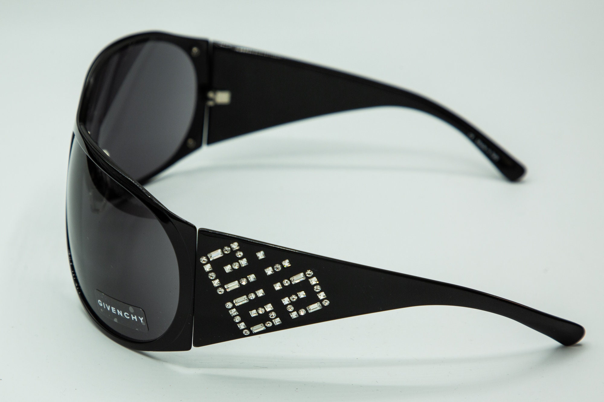 2000s GIVENCHY SGV219 Aviator Sunglasses - Etsy display picture 1