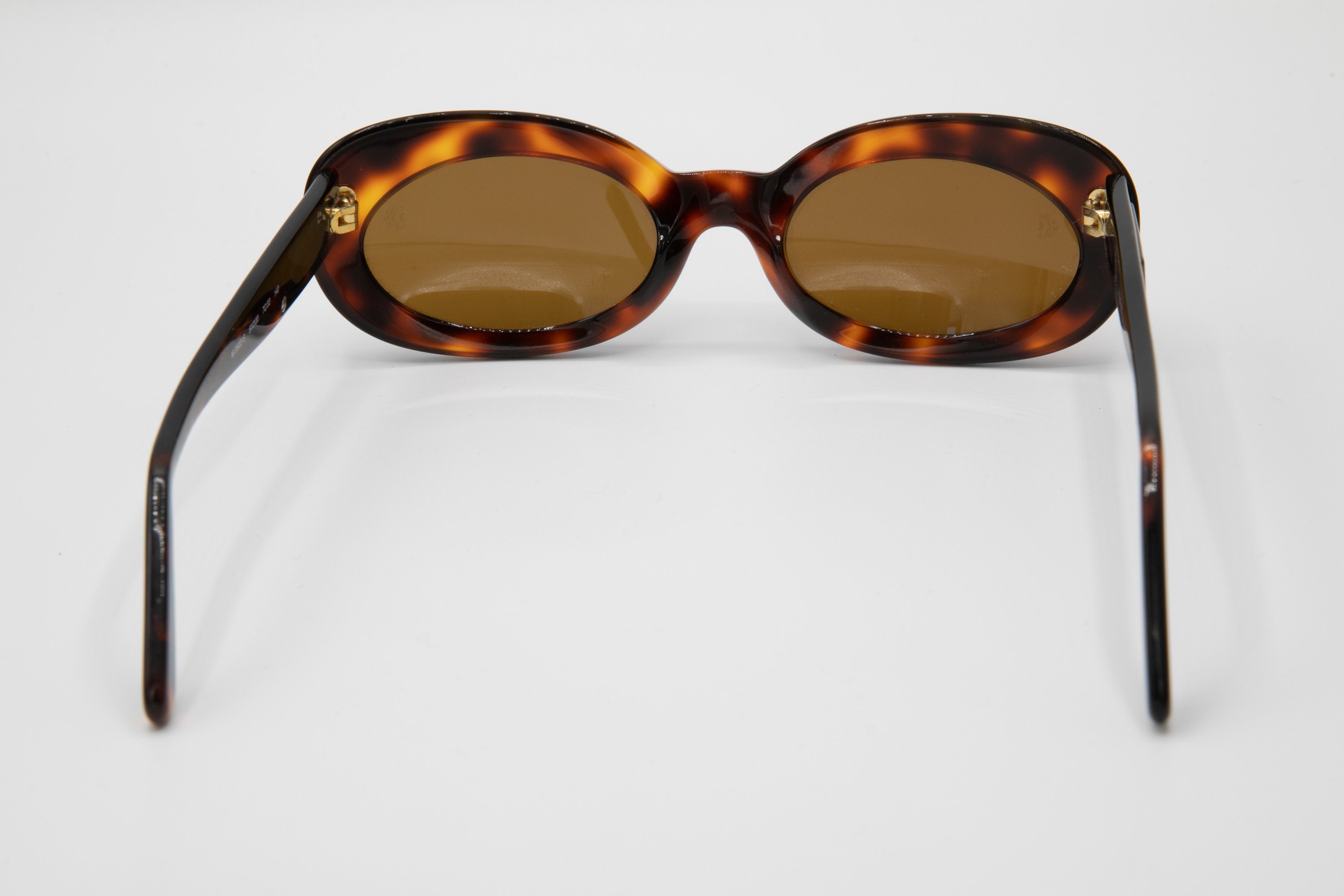 Moschino 90s Vintage Sunglasses Oval Tortoise 3502s - Etsy display picture 2