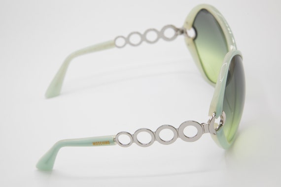 Moschino women's 2000s sunglasses green M3708s - image 9