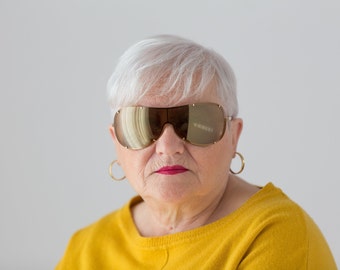 Versace mirrored shield sunglasses 2000s mod 2051