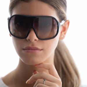 Oversized black shield sunglasses squared Dolce & Gabbana 8021B