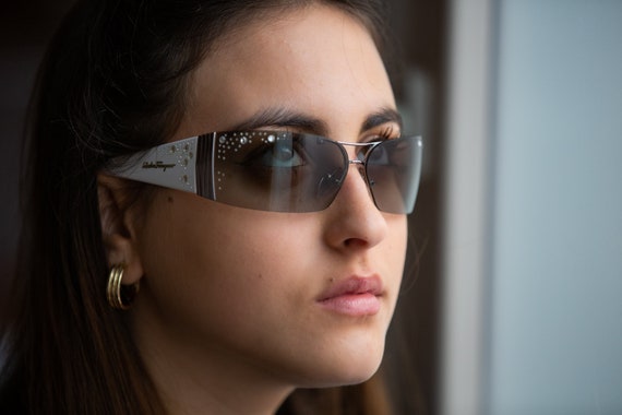 Ferragamo pedrería mujer gafas de sol blanco envolvente medio | Etsy México