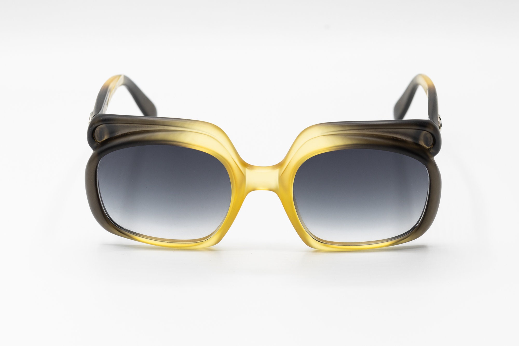 1980s DIOR 2009 Vintage Sunglasses Oversized - Etsy display picture 1