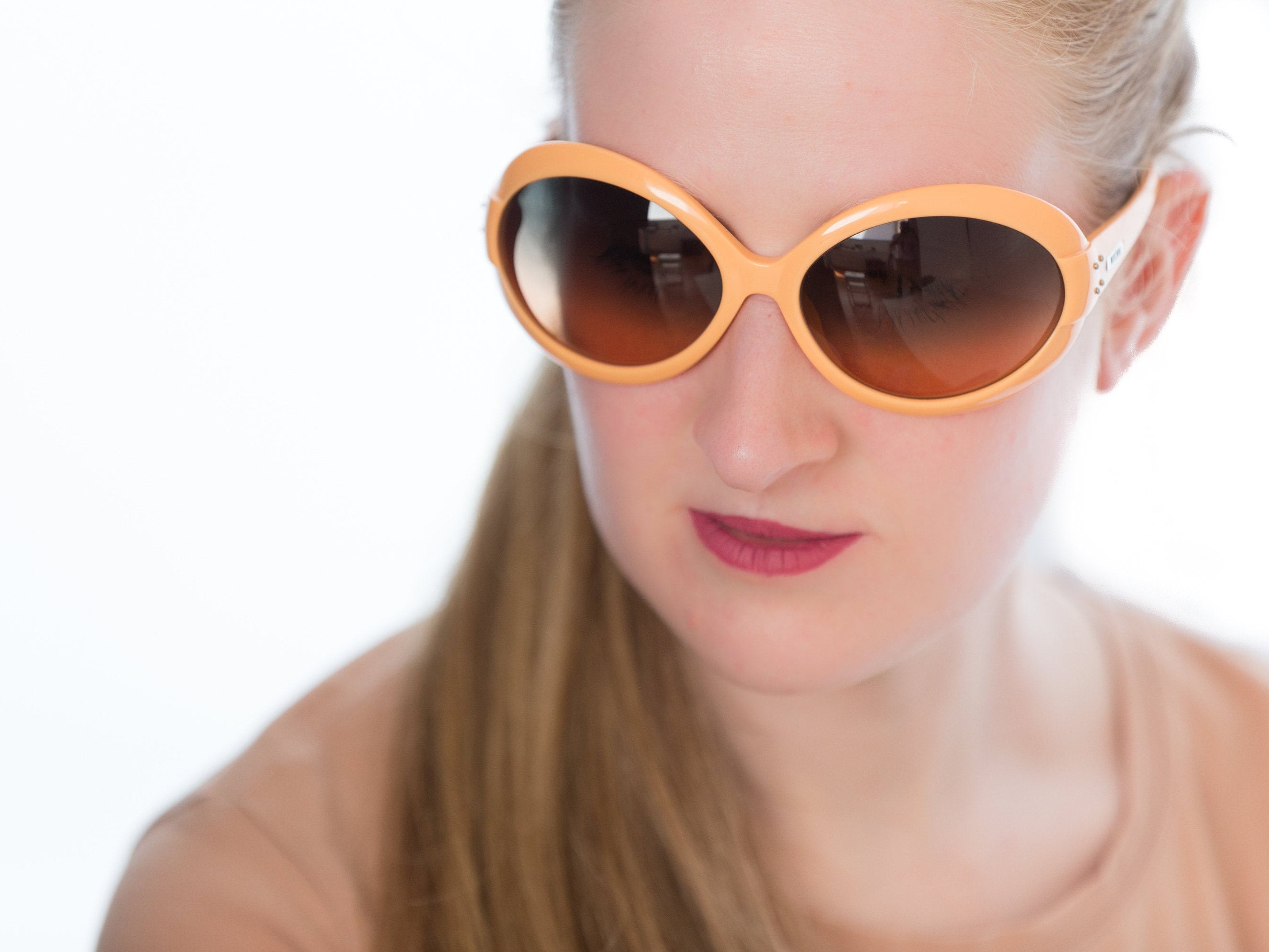 Moschino Sunglasses Peach Orange Oversized Oval Mo3717s - Etsy display picture 2