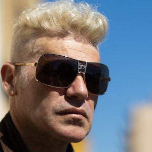 Cavalli shield sunglasses, Y2K gold metal frame, Areopago 319
