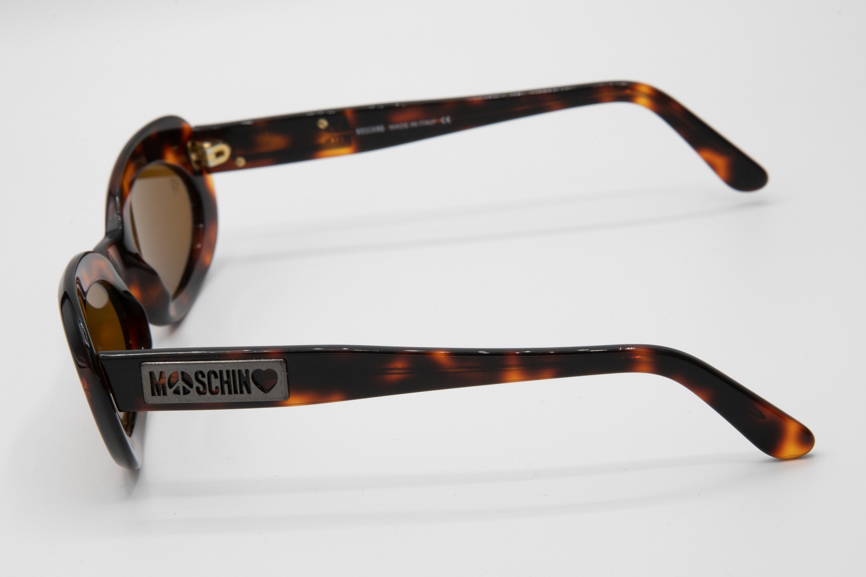 Moschino 90s Vintage Sunglasses Oval Tortoise 3502s - Etsy
