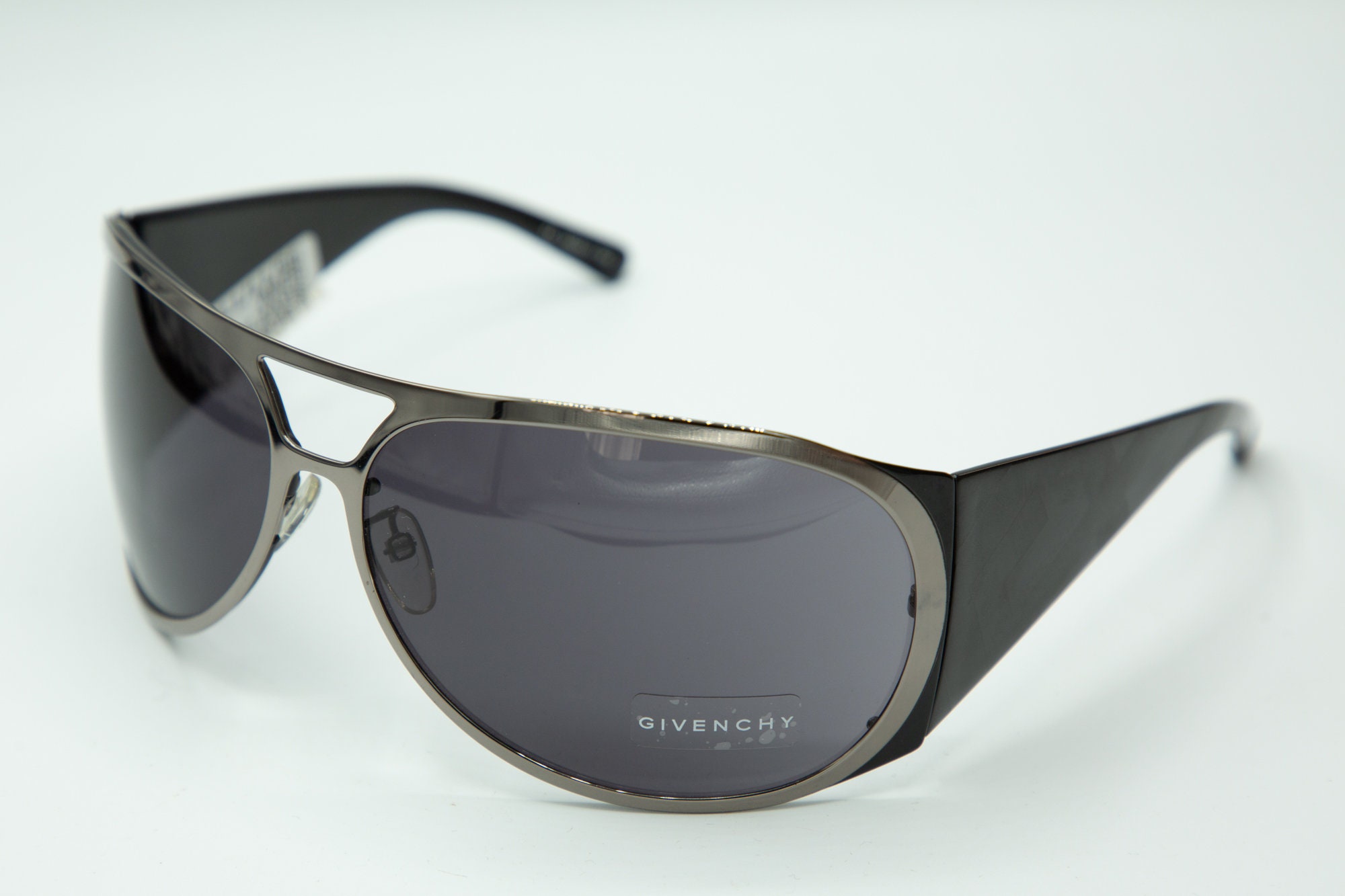 GIVENCHY アビエーターサングラス il_1080xN.5970828101_64ub.jpg