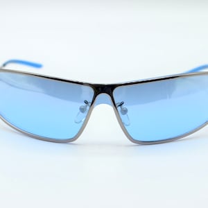 2000s Fendi wrap sunglasses blue lenses and reverse temples 7398