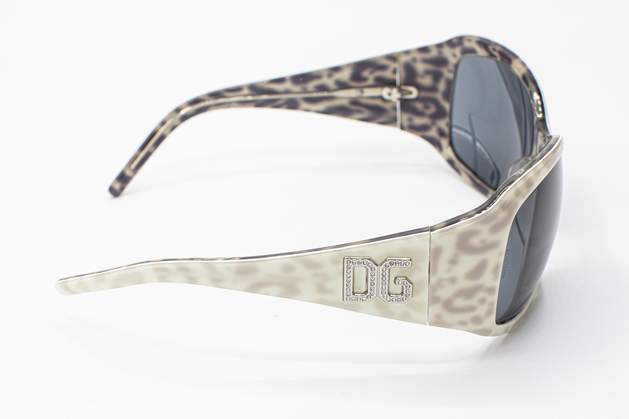 2000s White Leopard Sunglasses Dolce and Gabbana DG 4007 B 2000s White Leopard Sunglasses Dolce and Gabbana DG 4007 B