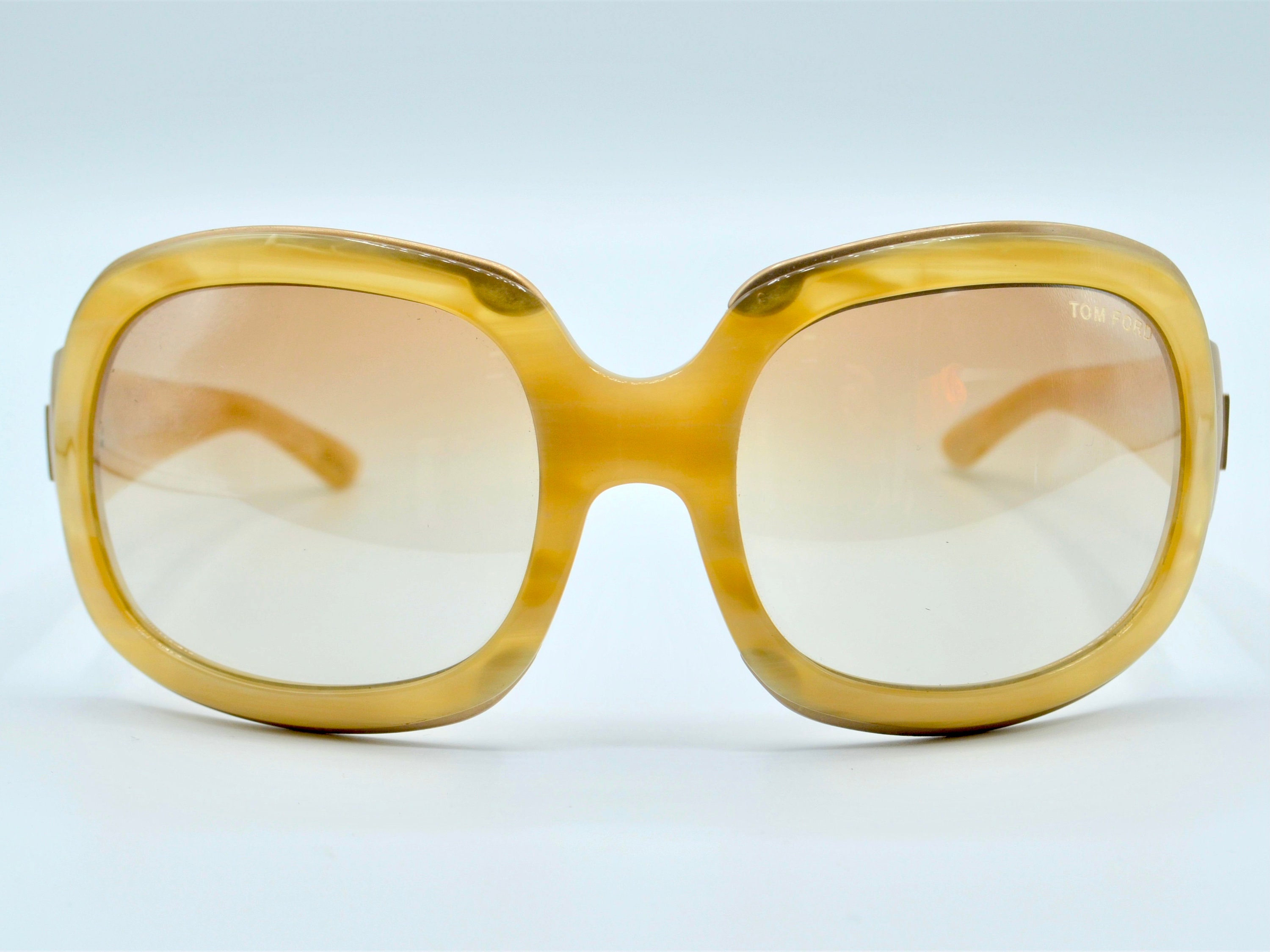 Tom Ford white gold sunglasses vintage TOM FORD Gold Off White Sunglasses w/case – ReturnStyle main image 3