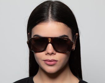 2000s CARRERA 5547 sunglasses squared tortoise