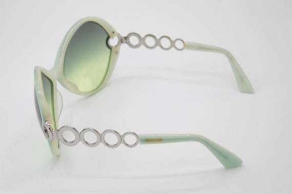 Moschino women's 2000s sunglasses green M3708s - image 6