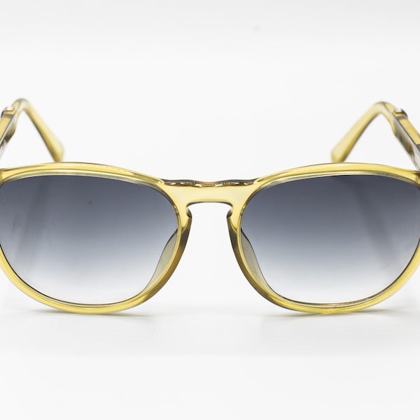 Lunettes de soleil vintage Dior 2200 des années 1970 rondes beiges