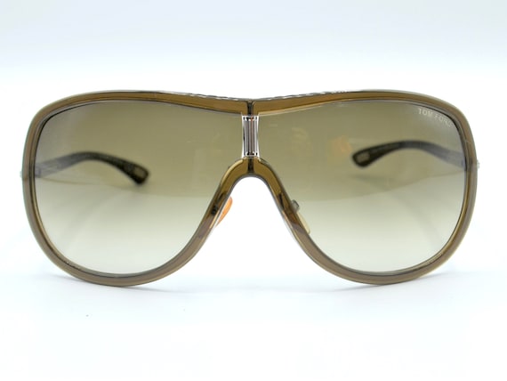 2000s shield sunglasses Tom Ford Andrea 54 - image 9
