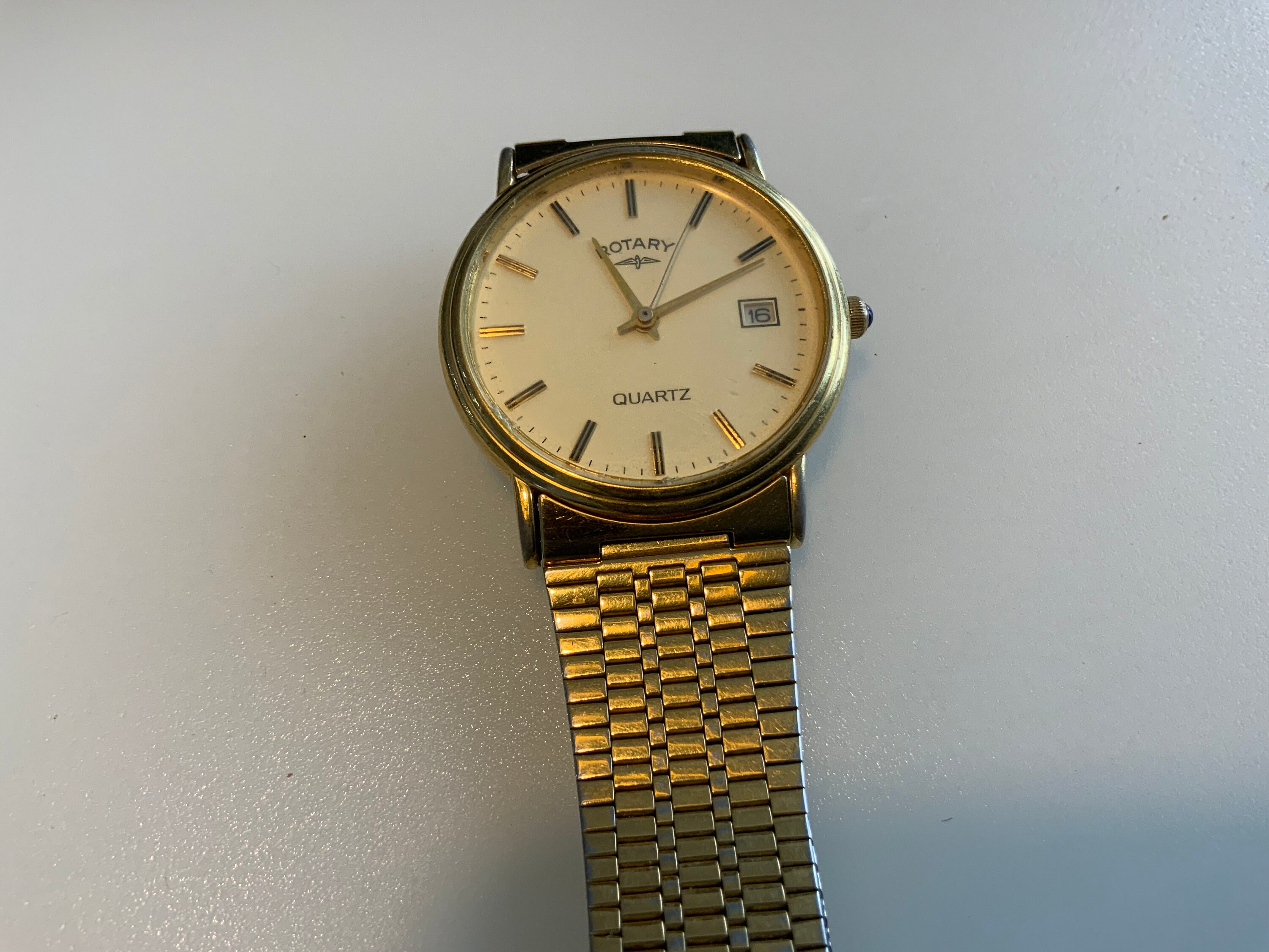 Gold Plated Vintage Quartz Slim Line Rotary 4087 UCAR 364 Gold Plated Vintage Quartz Slim Line Rotary 4087 UCAR 364