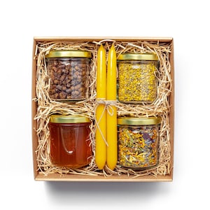 Honey gift basket, Easter Gift Set, Mothers Day Gift Set, Honey Bee Gift Box