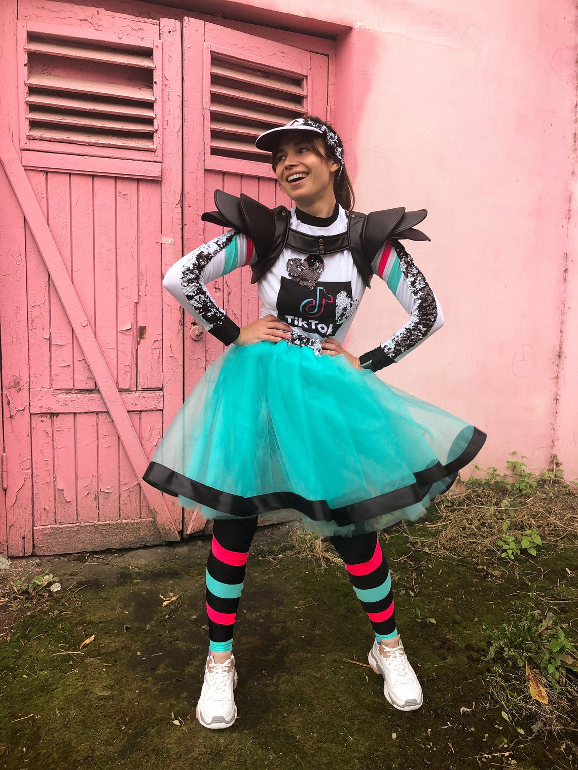 tik-tok-party-costume-partial-tik-tok-dress-halloween-tic-etsy