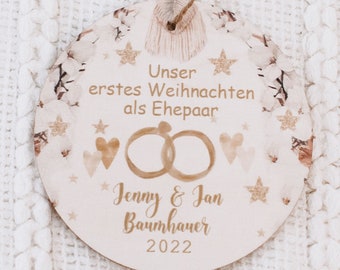 Vår första jul, gift par, julgranskulor, juldekorationer, julklapp