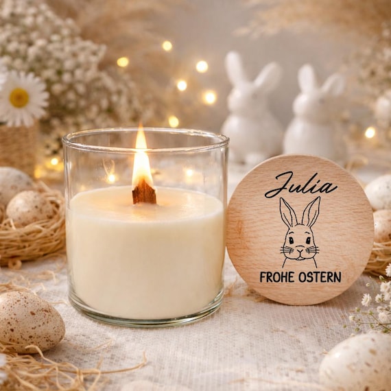 Personalisierte Osterkerze mit Holzdocht Duftkerze aus Sojawachs Ostergeschenk mit Namen Frohe Ostern Kerze Geschenkidee Ostern