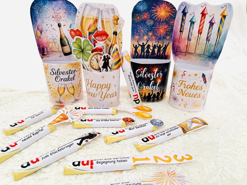Vier verschiedene Silvester Orakel Boxdesigns: Feuerwerk, Sektgläser, Party und Raketen – PDF Printable Bastelset