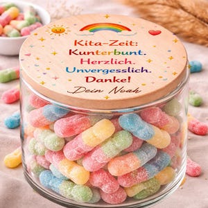 Kita Abschiedsgeschenk personalisiert für Erzieherin mit Wunschname und Regenbogen Design