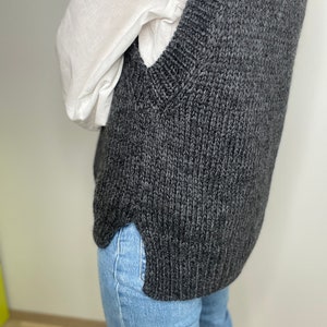 MODÈLE de gilet facile à tricoter, tutoriel de tricot épais débutant avancé à intermédiaire, gilet pull en tricot rapide, modèle de pull sans manches PDF image 7