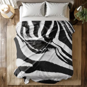 Realistic Zebra Eye Fleece Blanket - Cozy Black and White Animal Print Throw, Striking Safari-Themed Decor for Bed, Sofa
