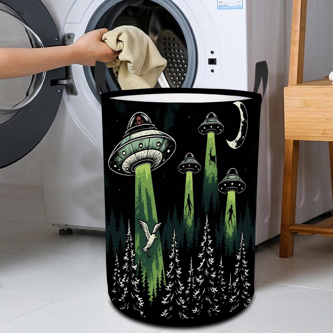 UFO Alien Abduction Laundry Basket, Laundry Organizer Baskets, Sci-fi ...