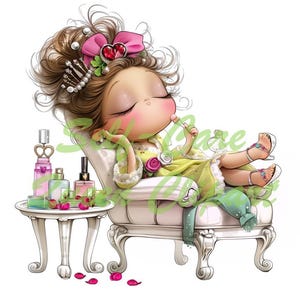 Peut inclure: Illustration d'une fille de dessin anim&eacute; se relaxant dans un fauteuil blanc, v&ecirc;tue d'une robe jaune et de sandales. Elle a des cheveux bruns boucl&eacute;s avec un n&oelig;ud rose et une couronne orn&eacute;e de bijoux. Une petite table contient des flacons de parfum et des p&eacute;tales de rose.