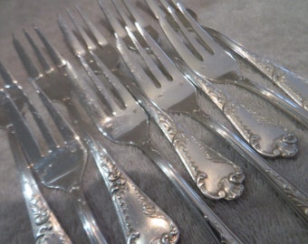 9 fourchettes à gateaux métal argenté style rococo orfèvre F Frionnet modèle Dubarry Vintage French silver-plated pastry cake forks 15,2cm