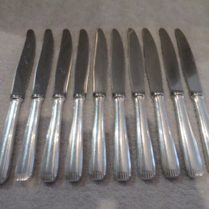 10 couteaux de table métal argenté style art deco orfèvre Alfenide French silver-plated dinner knives 24,8cm image 8